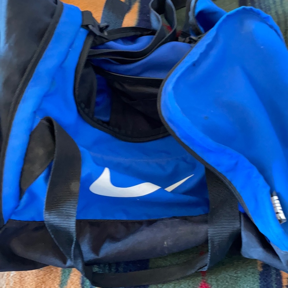 Nike duffel bag